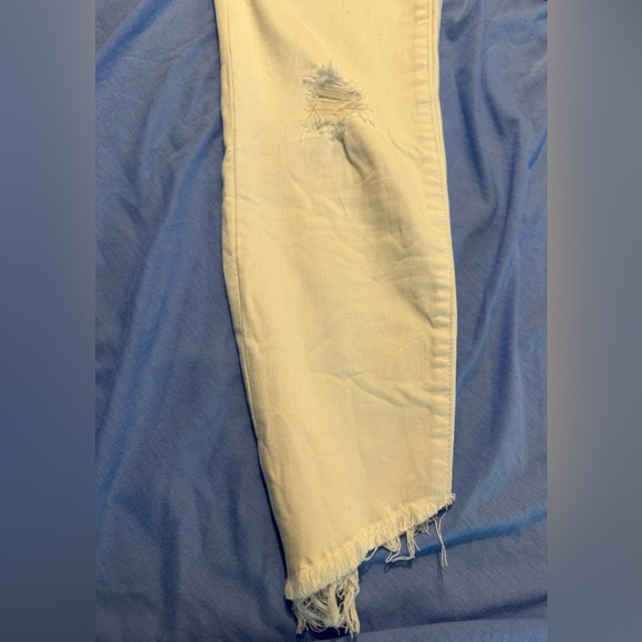 Women’s KanCan 9/28 NWT white distressed ankle length jeans - Picture 5 of 13